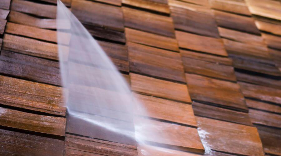 Professional gutter cleaning in Sheboygan Falls, WI